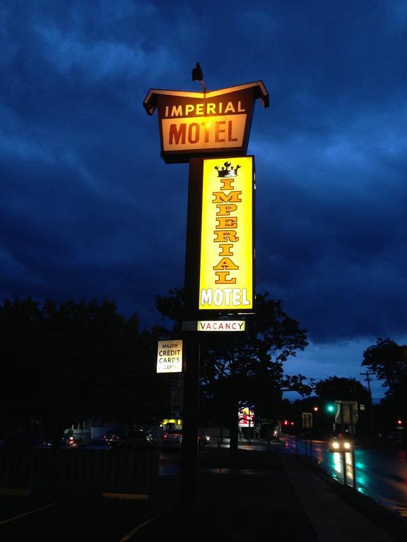 Imperial Motel Кортленд Экстерьер фото